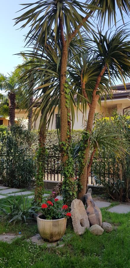 Hotel La Casa Di Rivo Desenzano del Garda Exterior foto